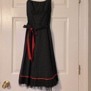 Black polka dot print dress